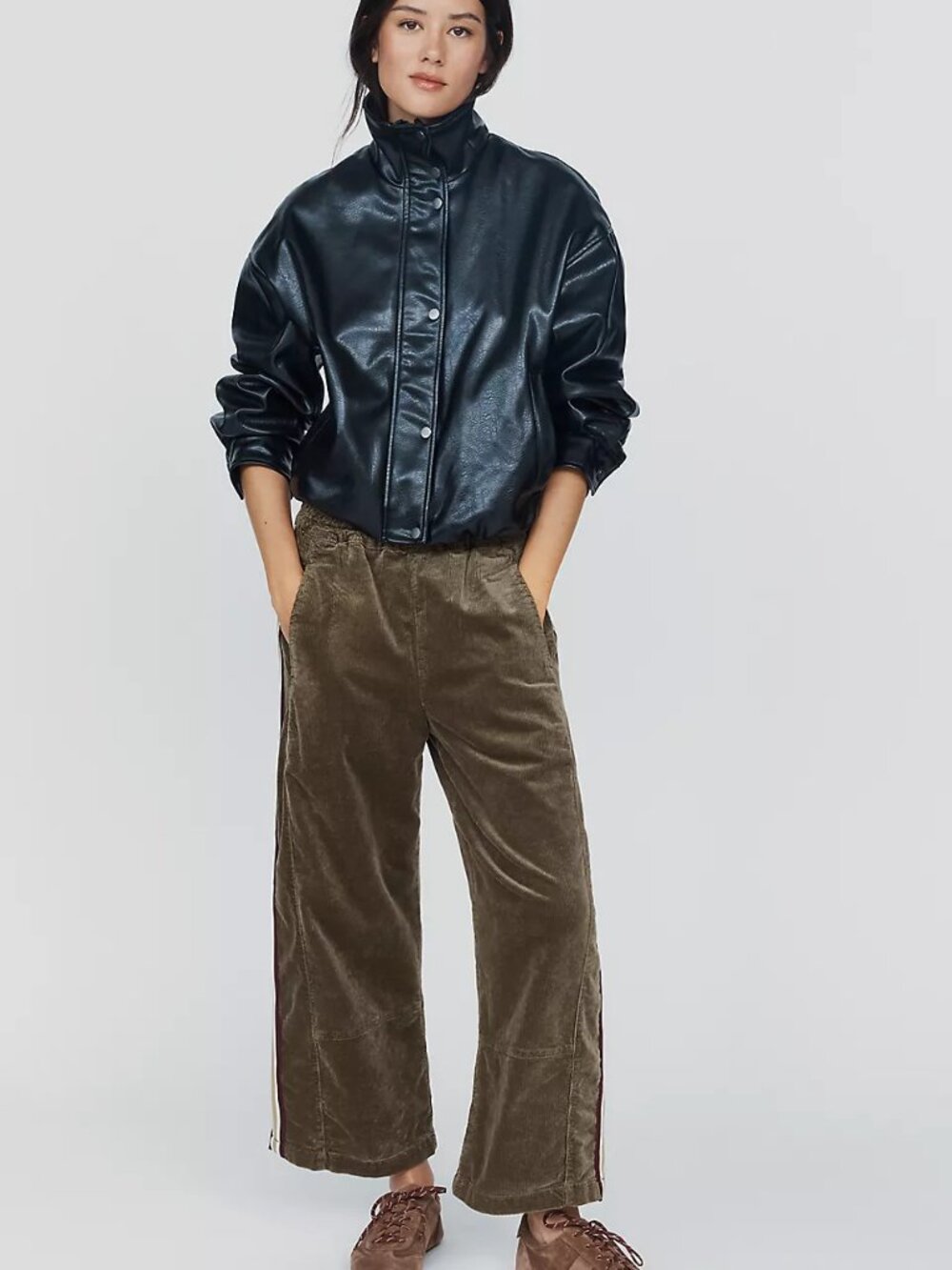 Anthropologie Pilcro Izzie Relaxed Corduroy Pull-On Barrel Pants Sz M Worn Twice